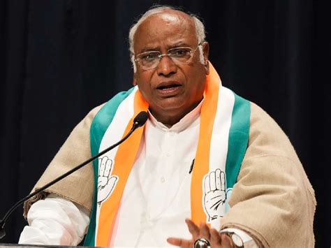 net worth of mallikarjun kharge|Mallikarjun Kharge is new Congress President; Know。